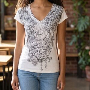 Simply Irresistible Fashion Tee